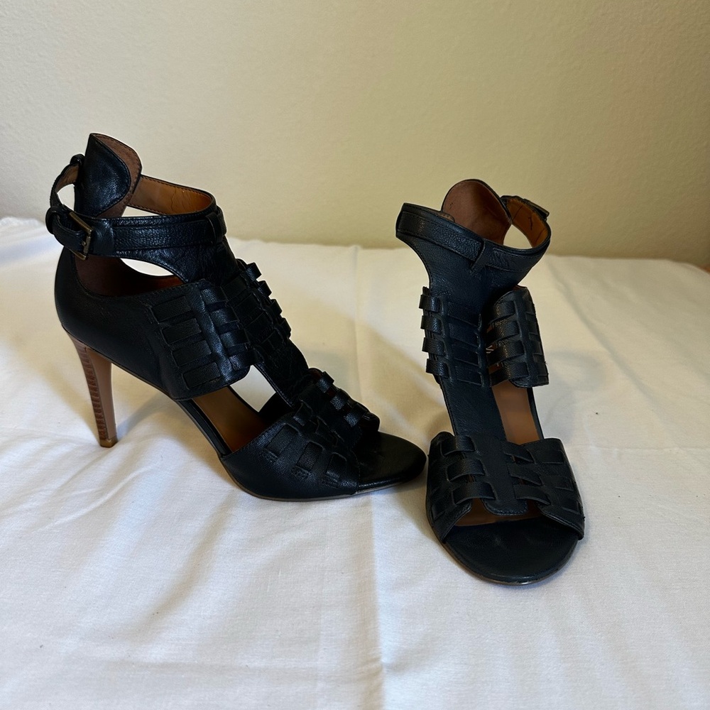 Nine West
